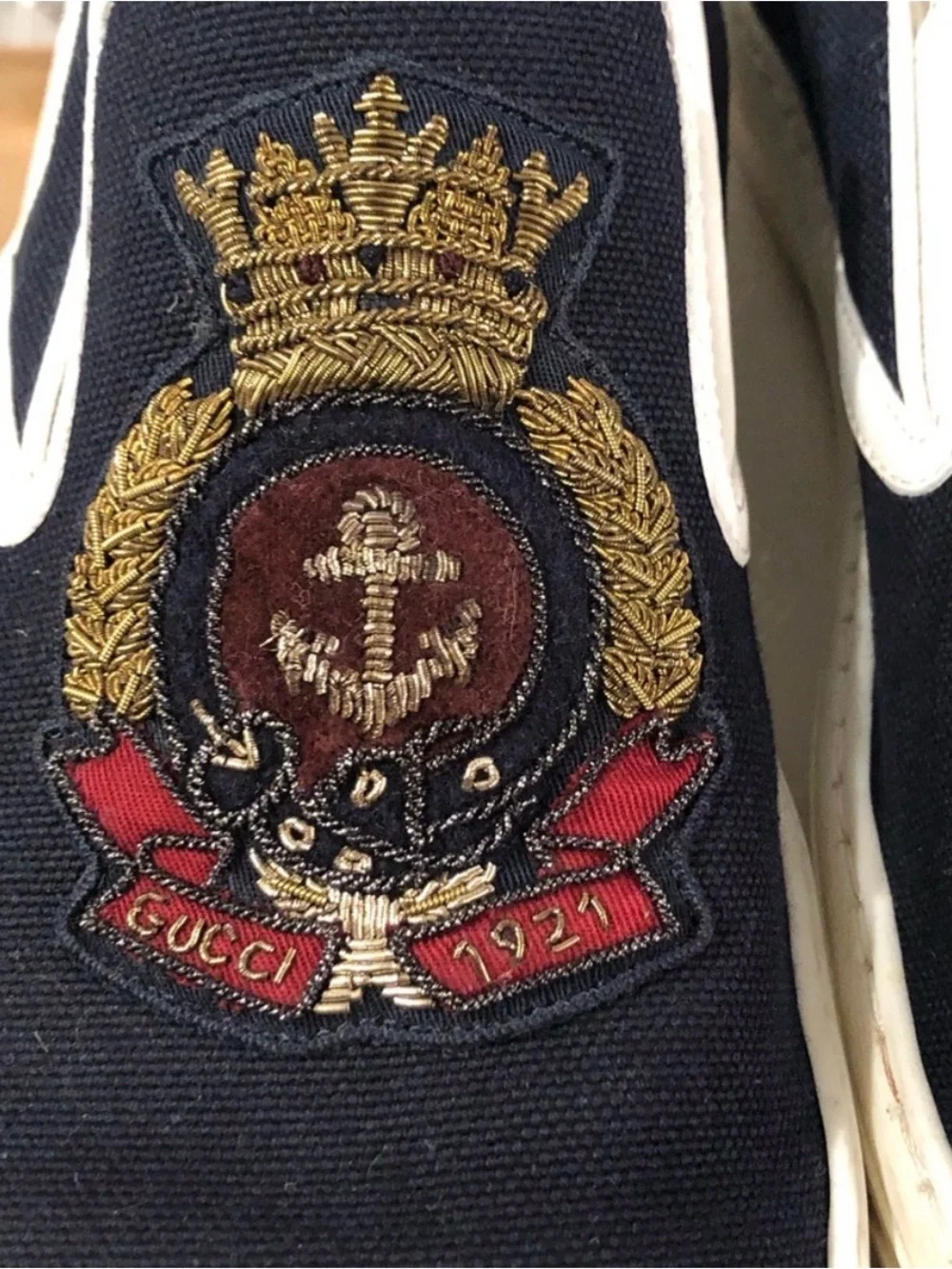 Gucci Navy & White Embroidered Slip-On Loafers